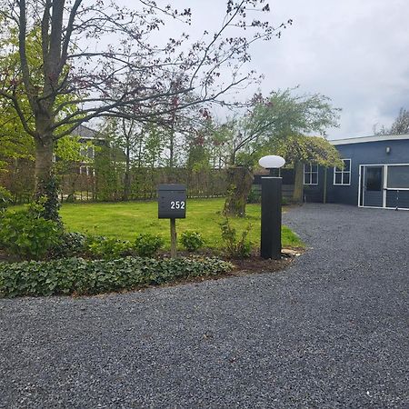 Luxe Bloemenzicht 4 Personen, Bnb, 10 Minuten Van Zee Breezand Экстерьер фото